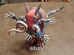 VINTAGE OAXACAN ALEBRIJE ARMADILLO with LIZARD WOOD CARVING MEXICAN FOLK ART