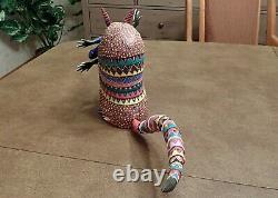 VINTAGE OAXACAN ALEBRIJE ARMADILLO with LIZARD WOOD CARVING MEXICAN FOLK ART