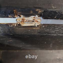 VINTAGE PRIMITIVE FOLK ART CATS LARGE CARVED WOOD BOX Hand Painted 19×9×10