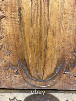 VTG. Hand Carved Wood Folk Art Primitive Wall Sculpture