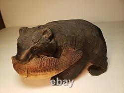 VTG Hokkaido Ainu Folk Art Wood Carved Bear With Salmon Sculpture 8Lx5Hx4W