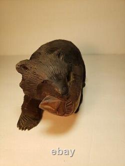 VTG Hokkaido Ainu Folk Art Wood Carved Bear With Salmon Sculpture 8Lx5Hx4W