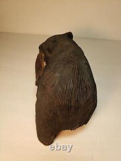 VTG Hokkaido Ainu Folk Art Wood Carved Bear With Salmon Sculpture 8Lx5Hx4W