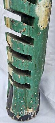 Vintage 32 Folk Art Wood Carved OOAK Handmade Lizard Gecko Frog Totem CD Holder