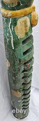 Vintage 32 Folk Art Wood Carved OOAK Handmade Lizard Gecko Frog Totem CD Holder