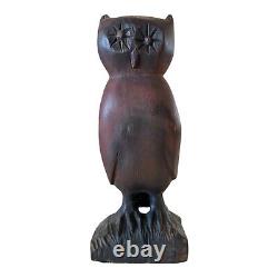 Vintage Americana Hand Carved Wooden Folk Art Owl Decorative Statue