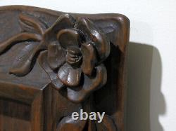 Vintage CARVED WOOD FOLK ART PLAQUE LITTLE GIRL PRAYING