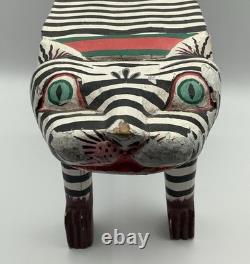 Vintage Carved Hand Painted Indonesian Folk Art Leopard Cat Plant Stand 15x8x4.5