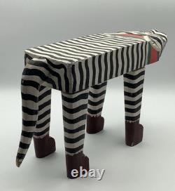 Vintage Carved Hand Painted Indonesian Folk Art Leopard Cat Plant Stand 15x8x4.5