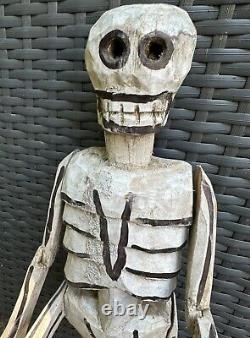 Vintage Carved Wooden Latin American Folk Art Skeleton Statue Rare HTF 21 Decor