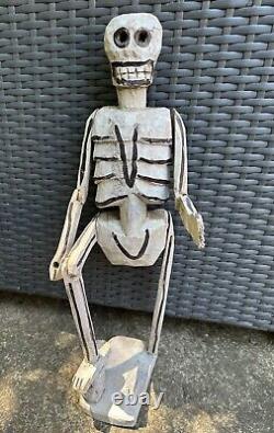 Vintage Carved Wooden Latin American Folk Art Skeleton Statue Rare HTF 21 Decor