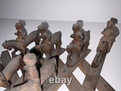 Vintage Folk Art Carved Wood Soldiers On Horses Accordion Style