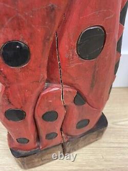 Vintage Folk Art Cheetah Leopard Carved Wood Polychrome Sculpture Spotted Cat