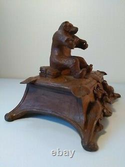 Vintage Folk Art Hand Carved Wooden Box. Bear. Northwoods decor