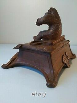 Vintage Folk Art Hand Carved Wooden Box. Bear. Northwoods decor