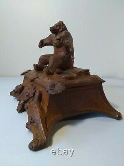 Vintage Folk Art Hand Carved Wooden Box. Bear. Northwoods decor