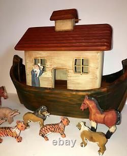 Vintage Folk Art Noah's Ark. 1991 Shaker Noak's Ark. Hand Carved