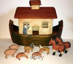 Vintage Folk Art Noah's Ark. 1991 Shaker Noak's Ark. Hand Carved