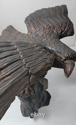 Vintage Hand Carved Folk Art Eagle Sculpture 18,5 L, 28 W And 17 H