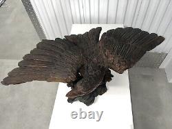 Vintage Hand Carved Folk Art Eagle Sculpture 18,5 L, 28 W And 17 H