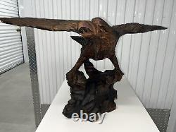 Vintage Hand Carved Folk Art Eagle Sculpture 18,5 L, 28 W And 17 H