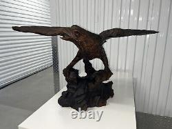 Vintage Hand Carved Folk Art Eagle Sculpture 18,5 L, 28 W And 17 H