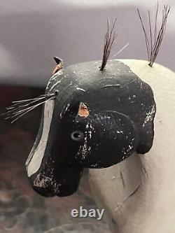 Vintage Hand Carved Horse Statue Wood Sculpture Decor Folk Art 8.5 Tall