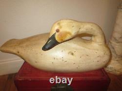 Vintage LARGE wood Folk Art carved goose duck