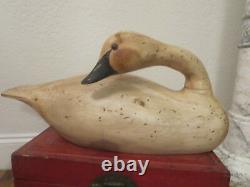 Vintage LARGE wood Folk Art carved goose duck