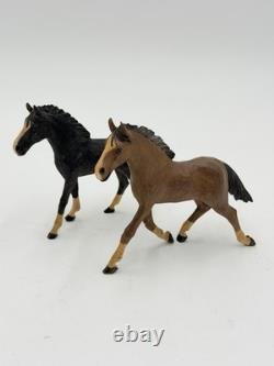 Vintage Swiss Folk Art Wooden Carved Horses Foals Figurines 3H