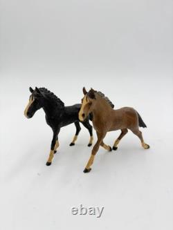 Vintage Swiss Folk Art Wooden Carved Horses Foals Figurines 3H