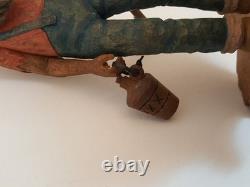 Vintage folk art hand carved wood sculpture old moonshiner man whiskey gun KK 88