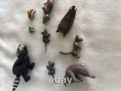 Vintage miniature Wood Carving Folk Art finest quality Lot of Owl Racoon Frogs +