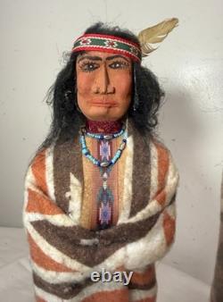 Vintage pair hand carved wood Folk Art Native America Big Mountain skookum doll