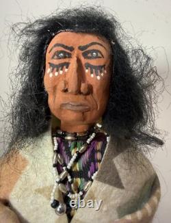 Vintage pair hand carved wood Folk Art Native America Big Mountain skookum doll