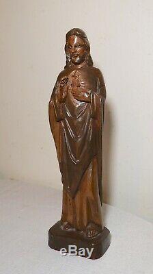 Vintage religious hand carved wood Folk Art Jesus Christ statue sculpture Santos