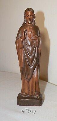 Vintage religious hand carved wood Folk Art Jesus Christ statue sculpture Santos