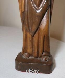 Vintage religious hand carved wood Folk Art Jesus Christ statue sculpture Santos