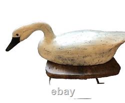 Vtg Antique Hand Carved Wood Folk Art Swan Goose Decoy