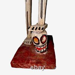 Vtg Hand Carved Folk Art Wood Skeleton Jointed DAY OF THE DEAD Oaxacan