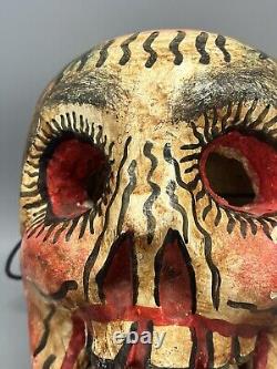 Vtg Mexican Folk Art Hand Carved Painted Wood Skull Dia De Los Muertos