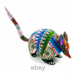 WHITE ARMADILLO Oaxacan Alebrije Wood Carving Mexican Animal Sculpture Painting