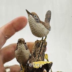 Wood House Wren Bird Signed By Artist William B # 30 Vintage Hand Carved