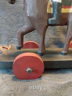 1980 LARRY KOOSED Art Populaire Sculpté à la Main Figure Napoleon Sur Roues Peinte Melo4567