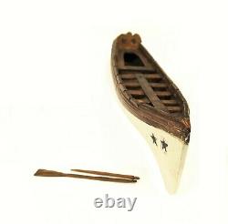 19e Siècle American Hand Carved Sailor Made Longboat Miniature Maritime Folk Art