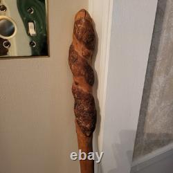 56 Balais en Maïs Faits Main avec Poignée en Bois Tordue Sculptée Art Populaire Rustique Primitif