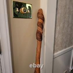 56 Balais en Maïs Faits Main avec Poignée en Bois Tordue Sculptée Art Populaire Rustique Primitif