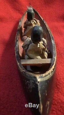 American Folk-art En Bois Sculpté Indien Canoe Pull Toy