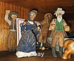 Americana précoce, figures du Vieil Ouest sculptées en art populaire des années 1930