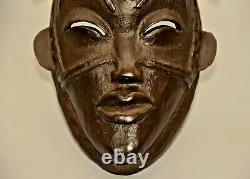 Ancien Masque Tribal Africain Statue Sculpture À La Main Sculptée À La Main